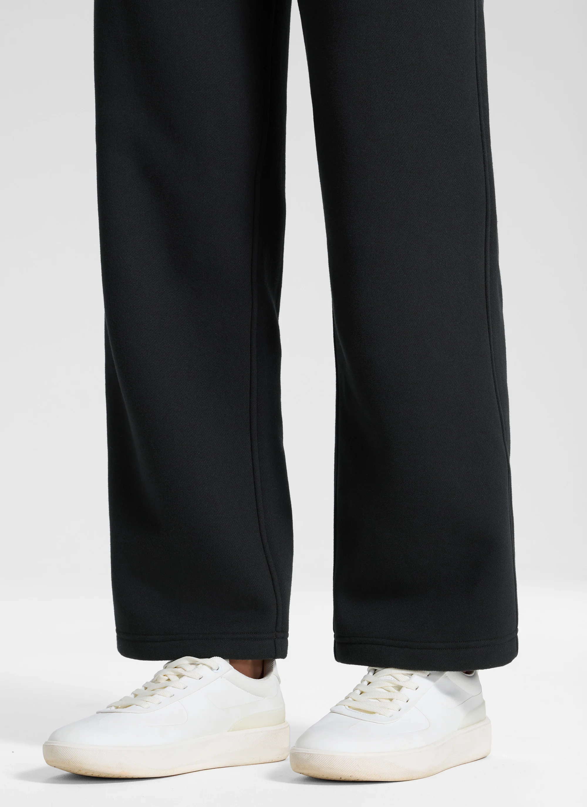 Fleece Lined Straight Leg Sweatpant 28'' - Image 9