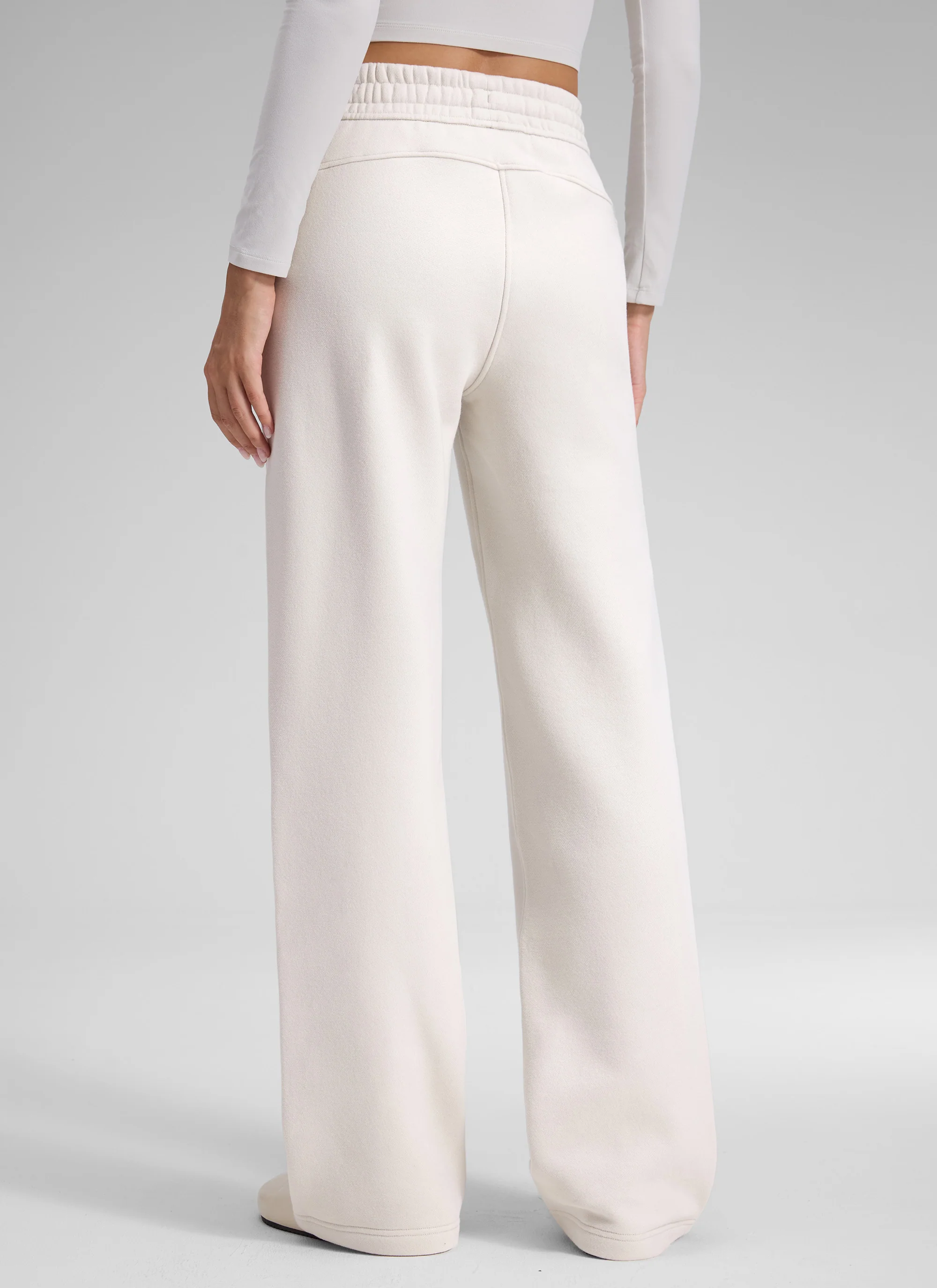 Fleece Straight Leg Lined Sweatpant 32'' - Image 14