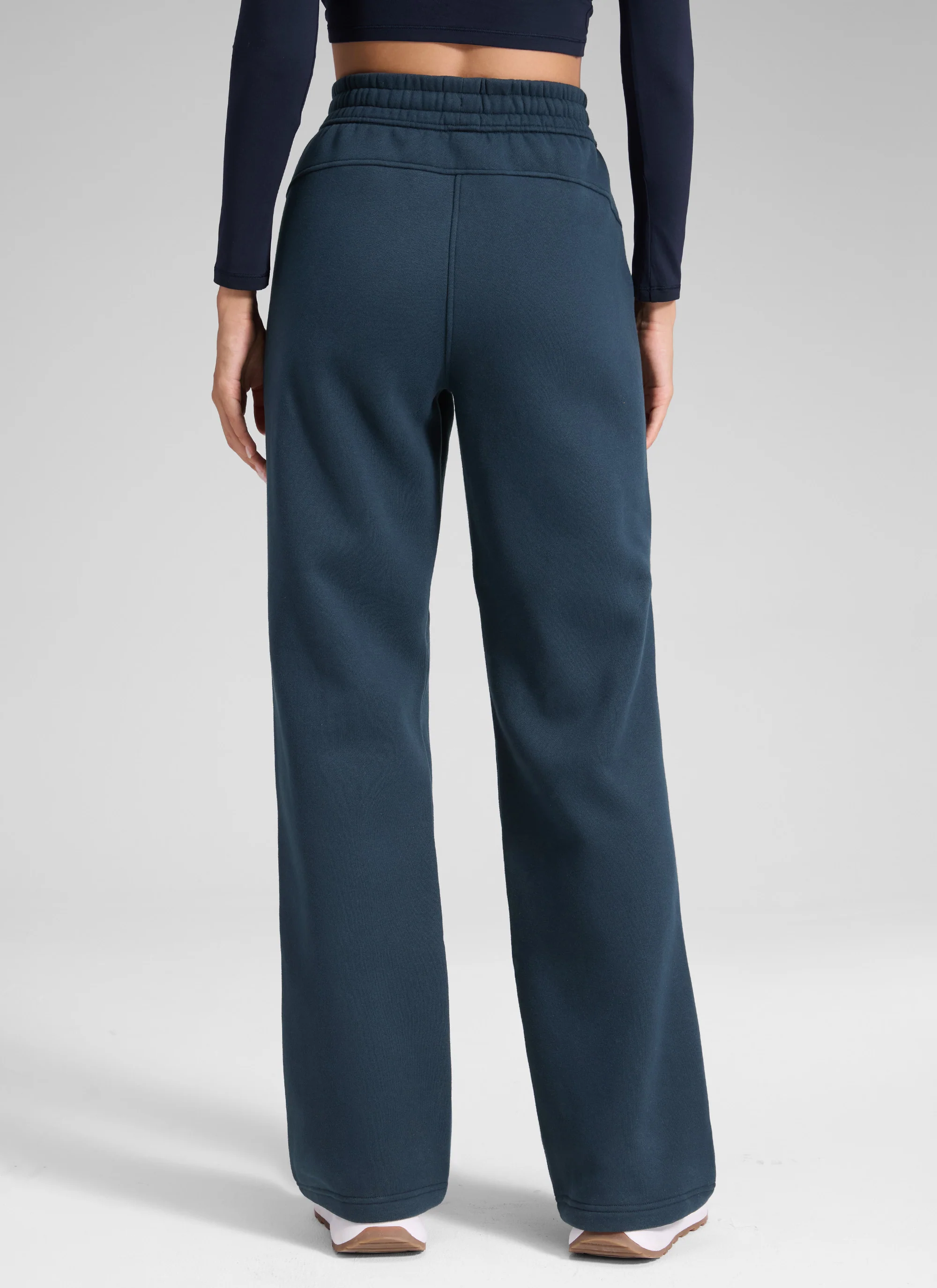 Fleece Straight Leg Lined Sweatpant 32'' - Image 24