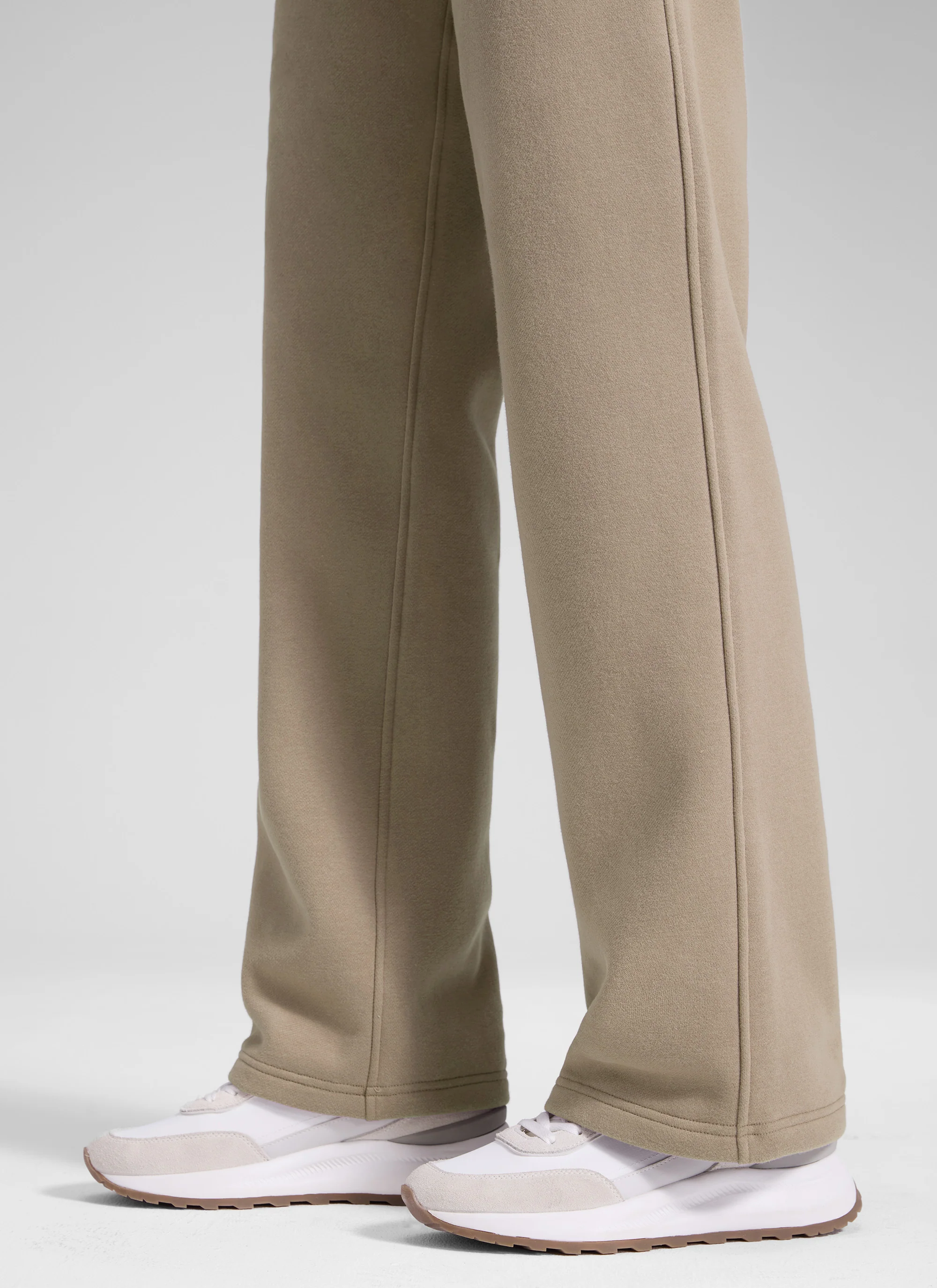 Fleece Straight Leg Lined Sweatpant 32'' - Image 31