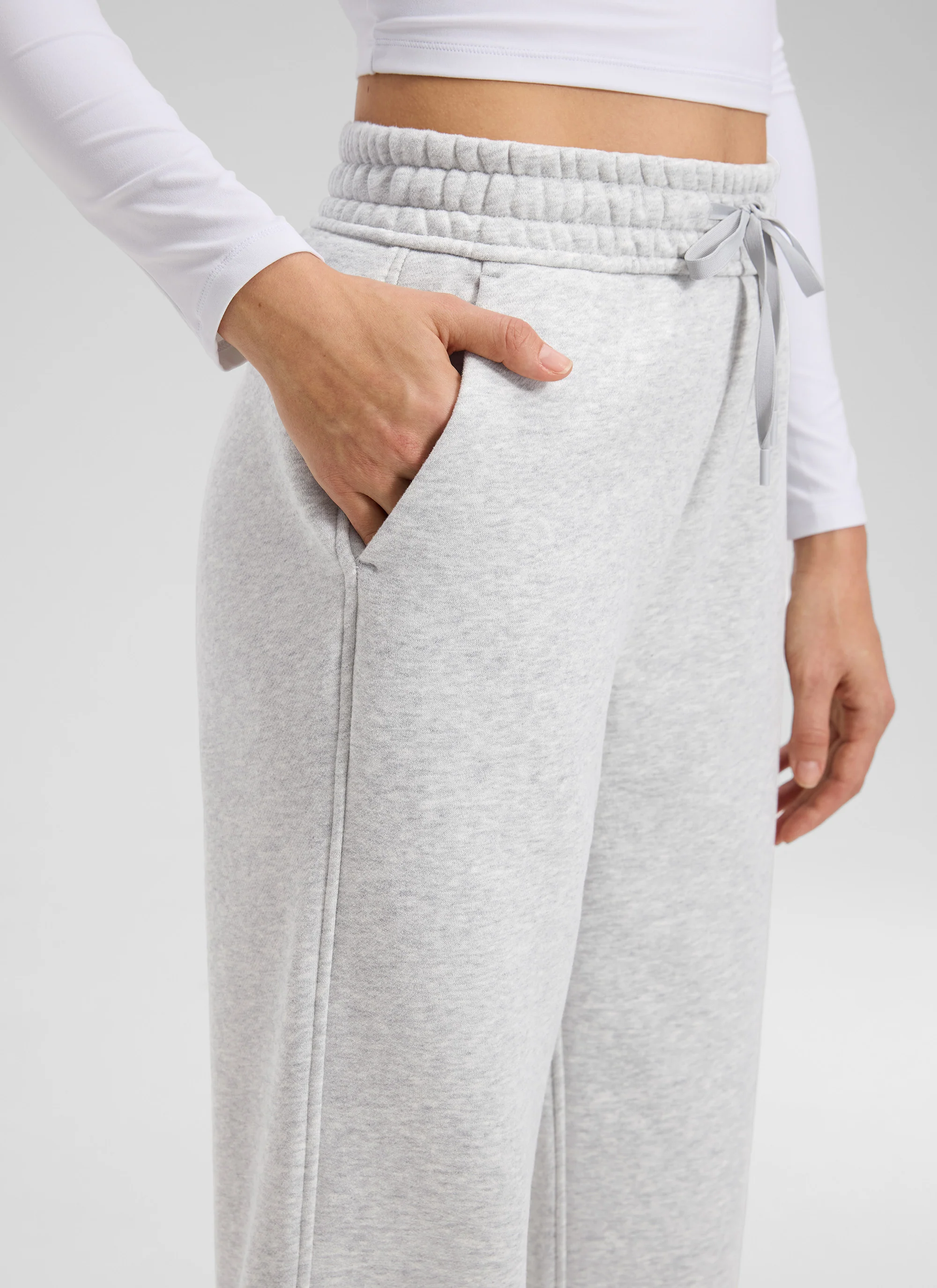 Fleece Straight Leg Lined Sweatpant 32'' - Image 40