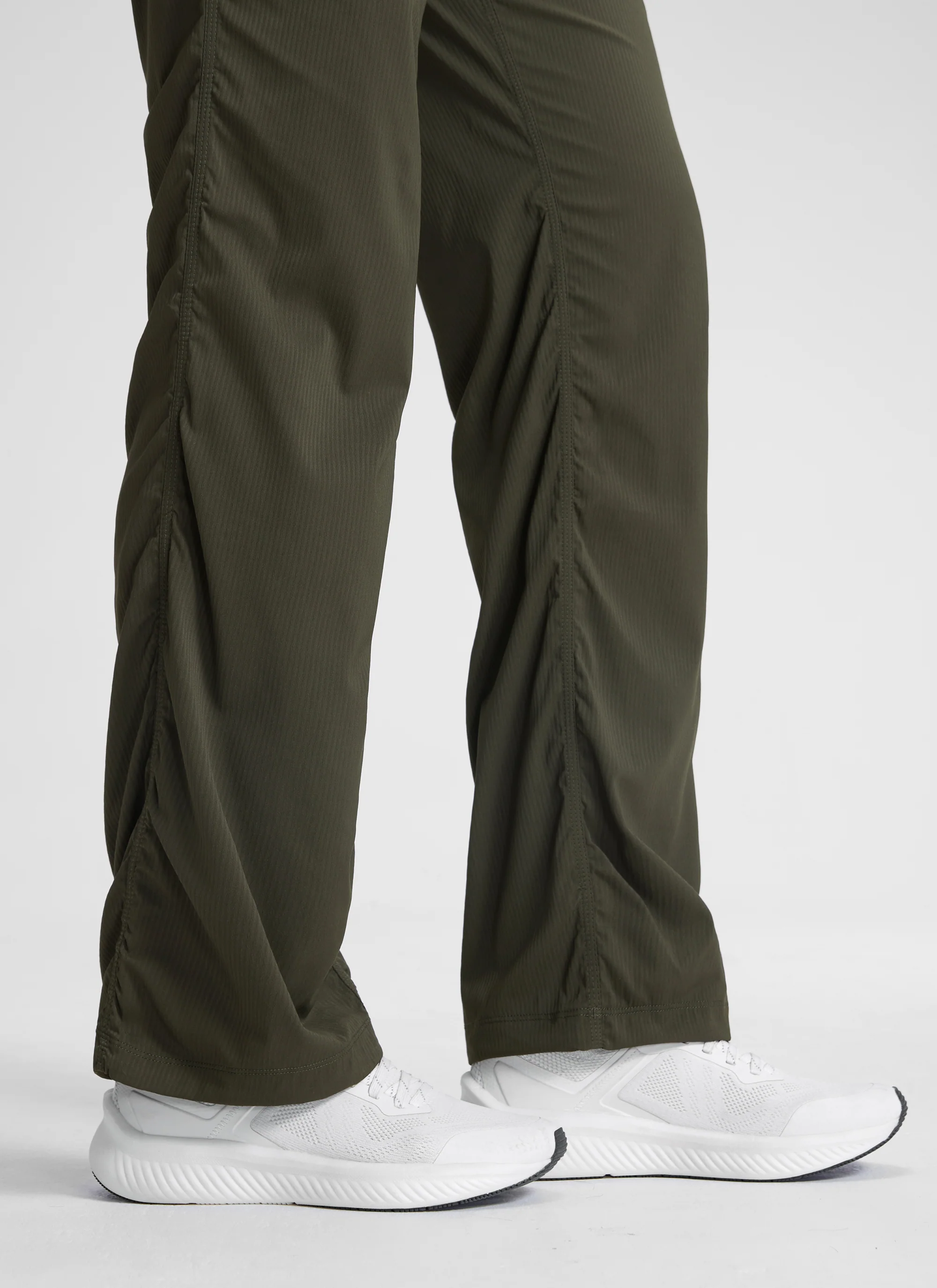 Lightweight Straight Leg Pocket Pant 30" - Image 39