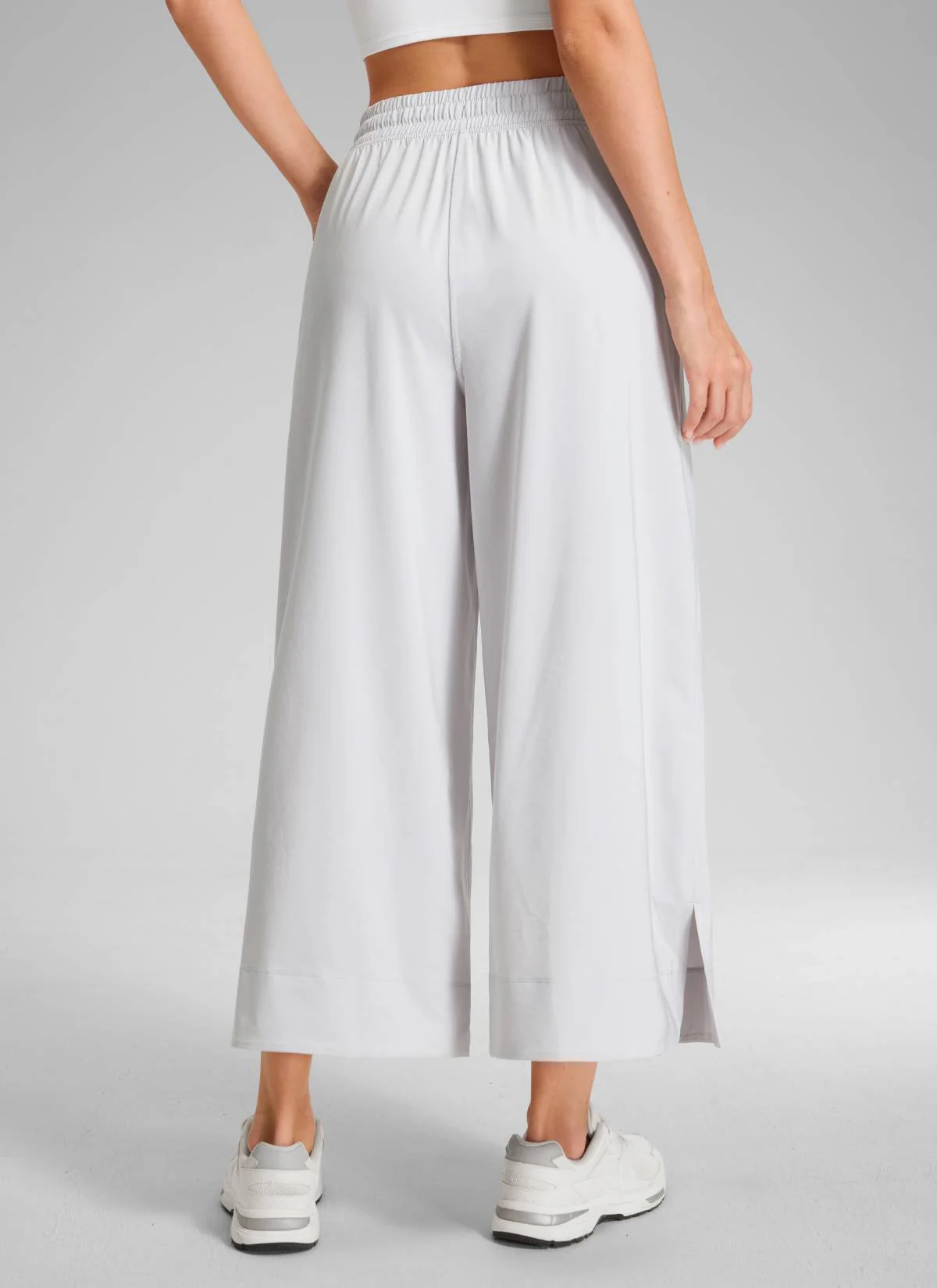 Feathery-Fit Soft Pocket High Rise Pant 25'' - Image 13