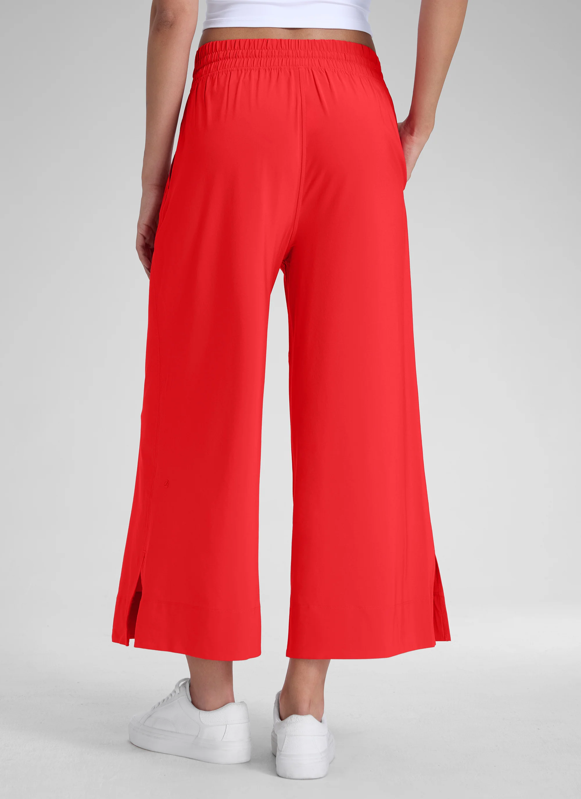 Feathery-Fit Soft Pocket High Rise Pant 25'' - Image 17