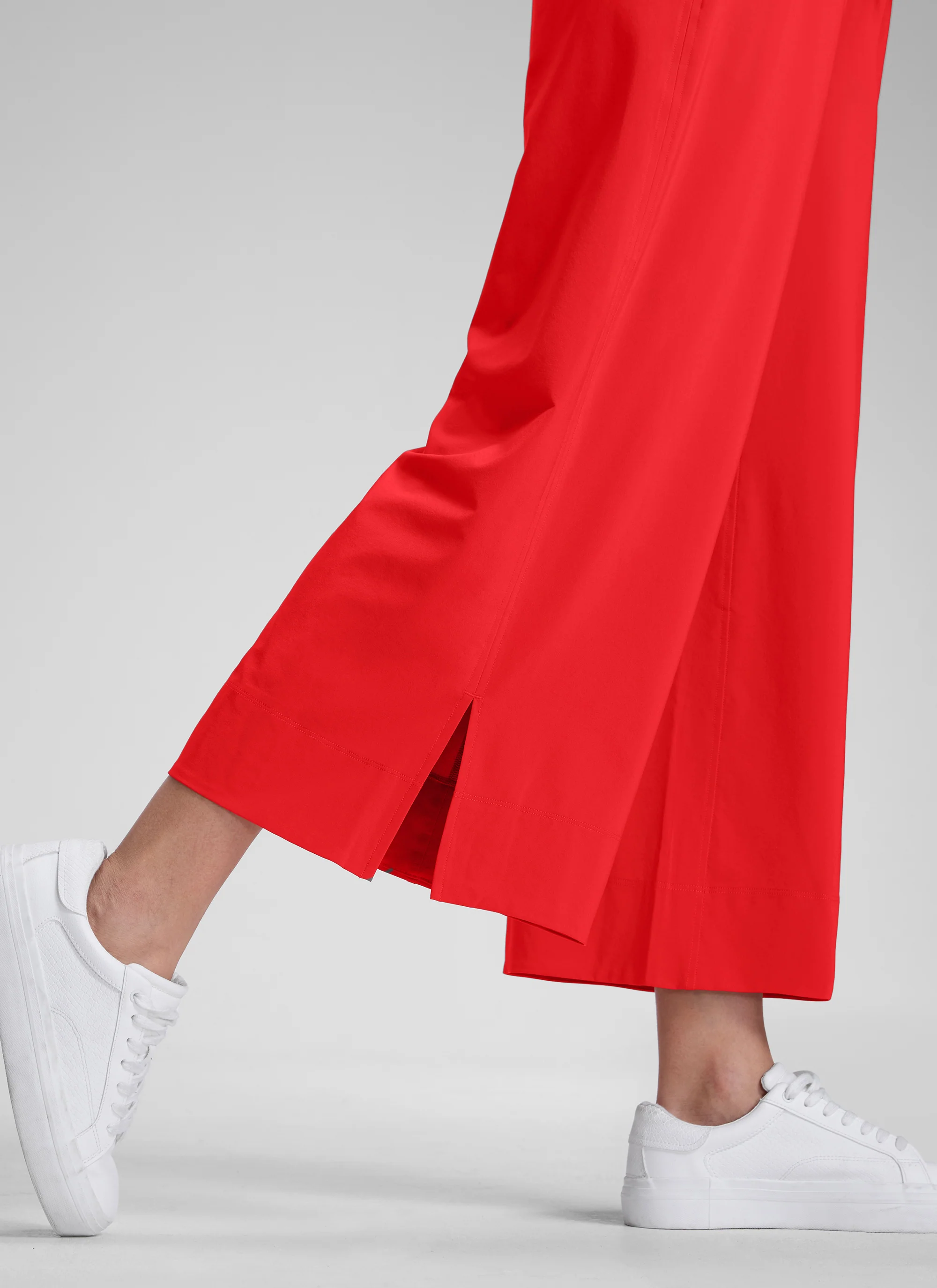 Feathery-Fit Soft Pocket High Rise Pant 25'' - Image 19