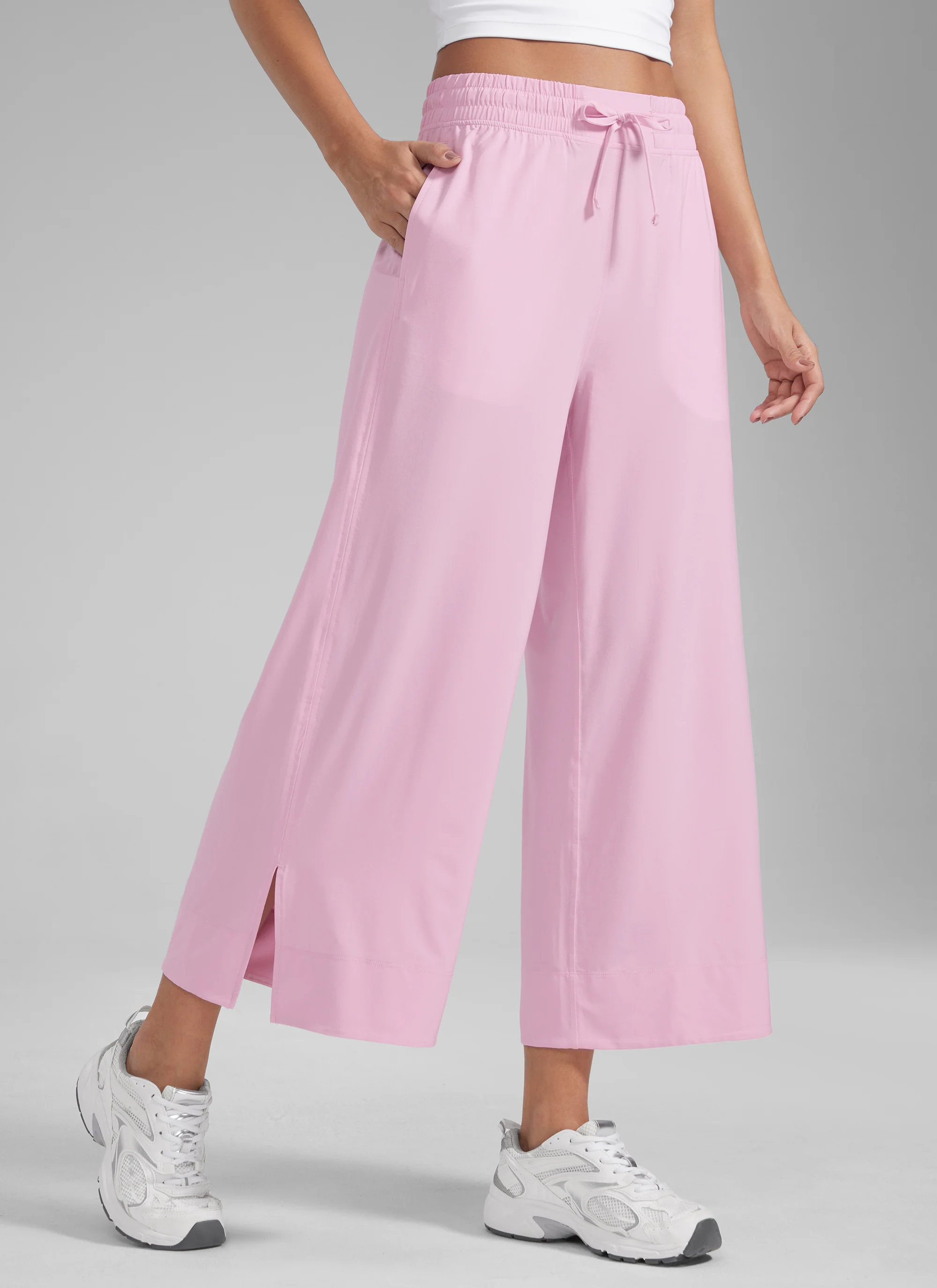 Feathery-Fit Soft Pocket High Rise Pant 25'' - Image 7