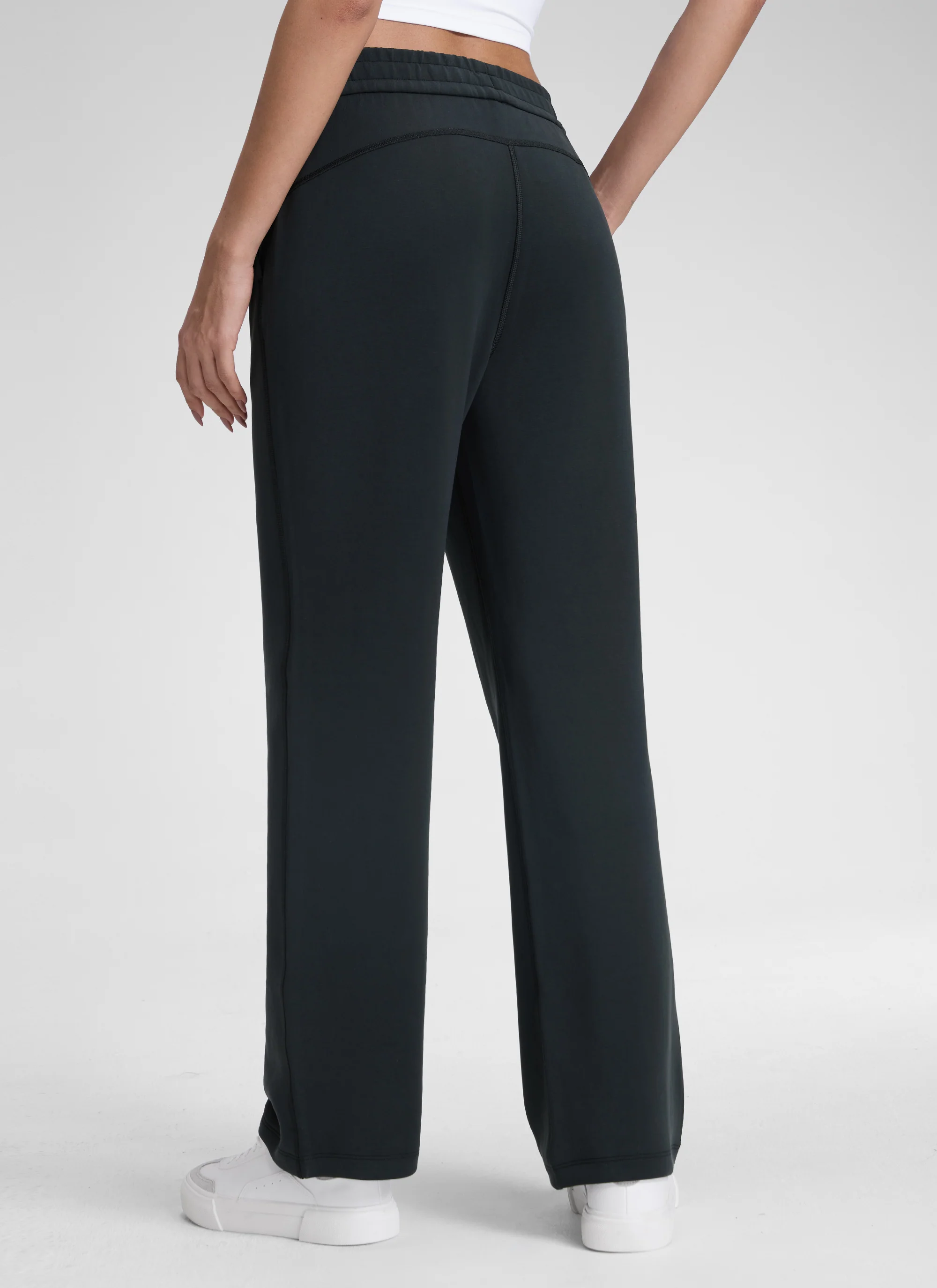 SoftAura High Rise Sweatpant 31'' - Image 12