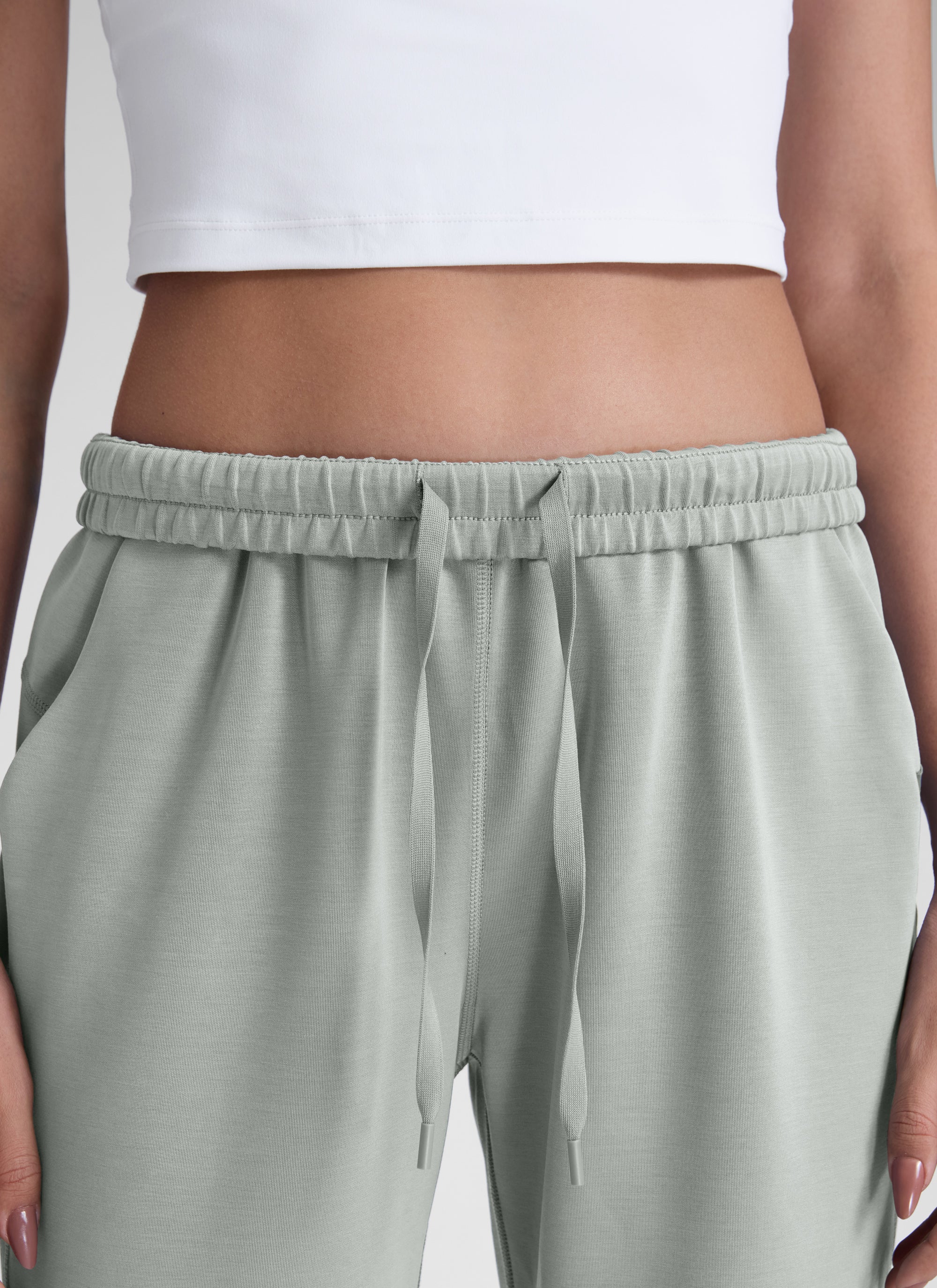 SoftAura High Rise Sweatpant 31'' - Image 25