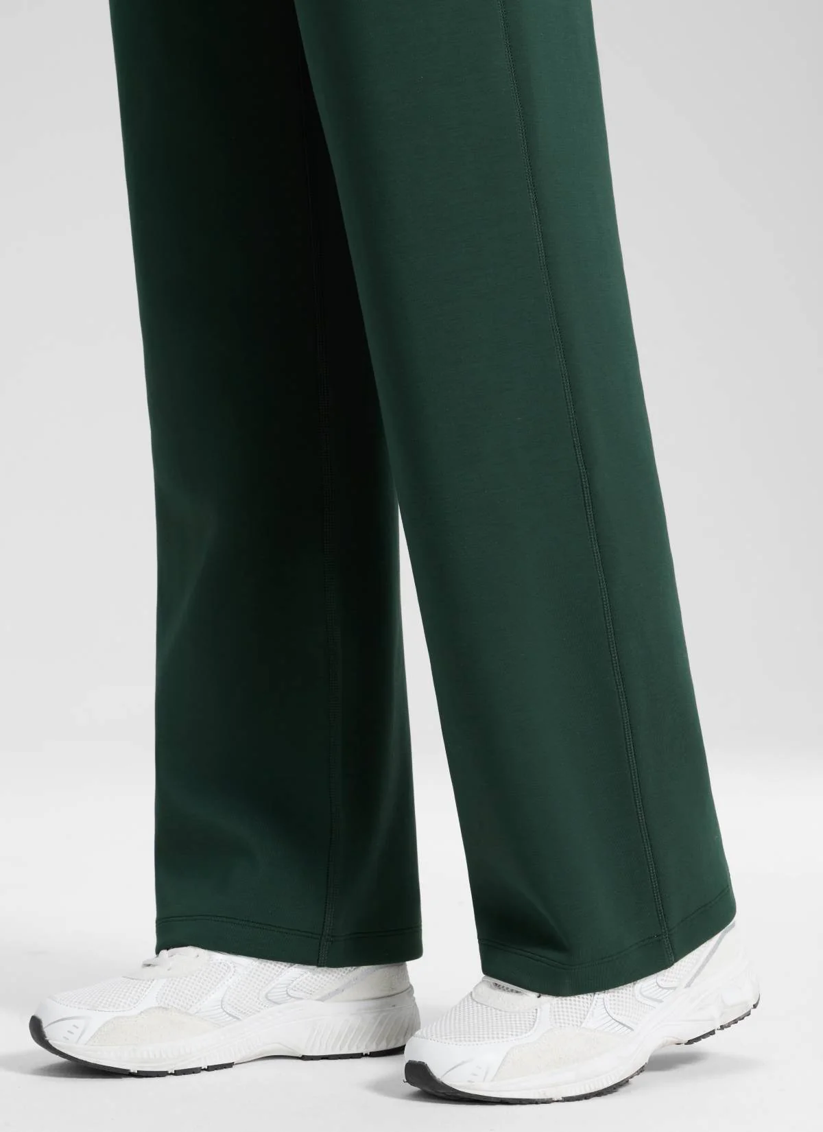 SoftAura High Rise Sweatpant 31'' - Image 9