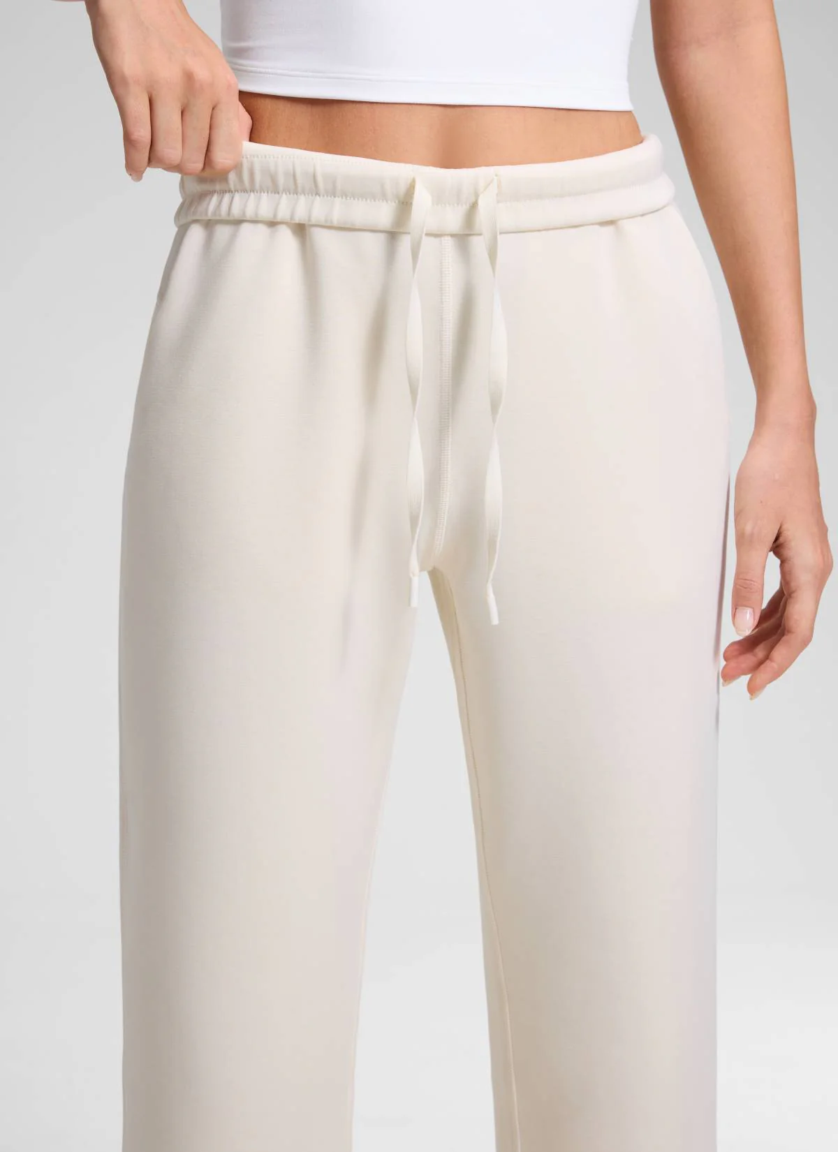 SoftAura Modal High Rise Pocket Sweatpant 24" - Image 14