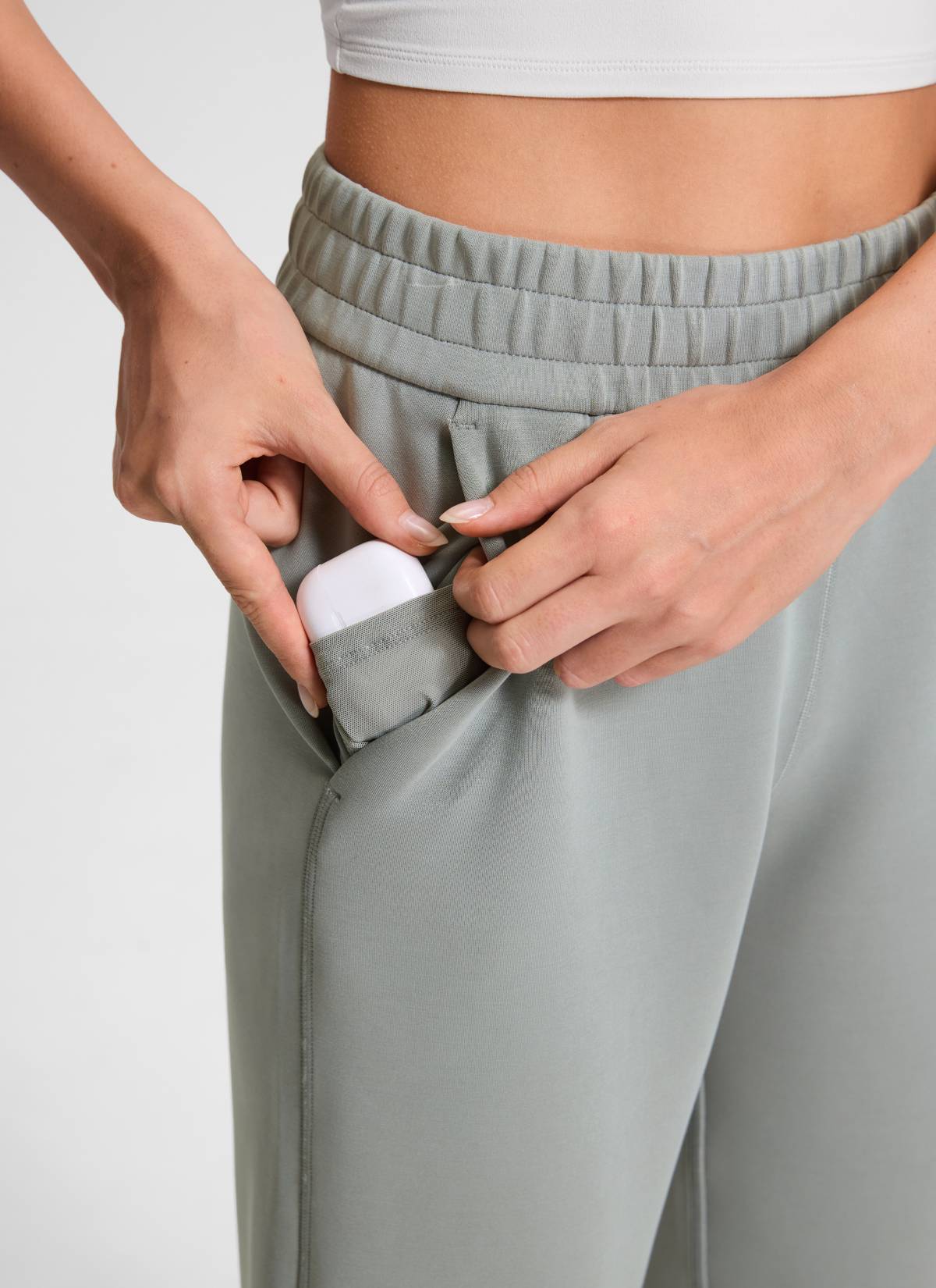 SoftAura Modal High Rise Pocket Sweatpant 24" - Image 4