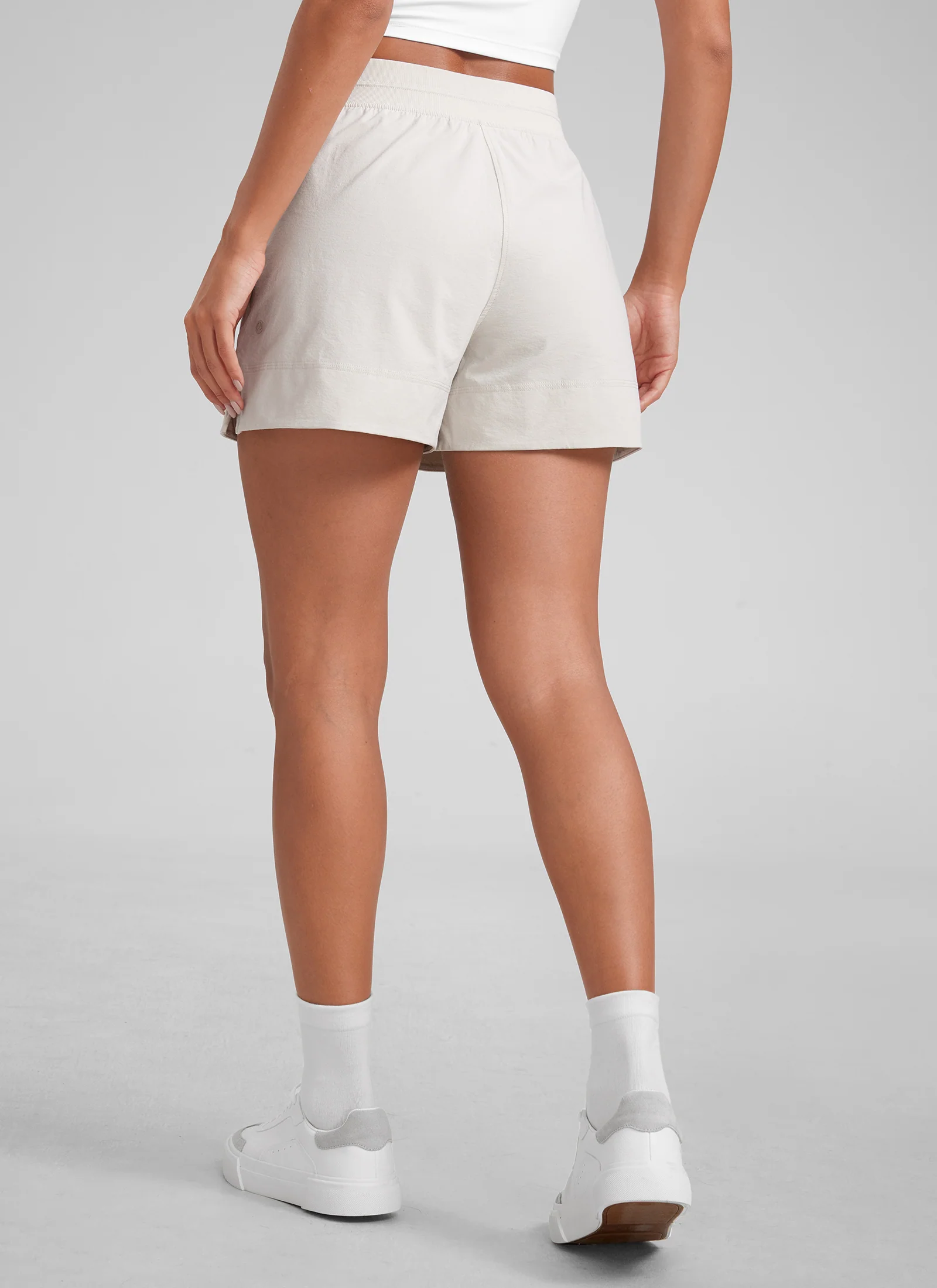Linerless High Rise V Slit Pocket Shorts 4" - Image 14