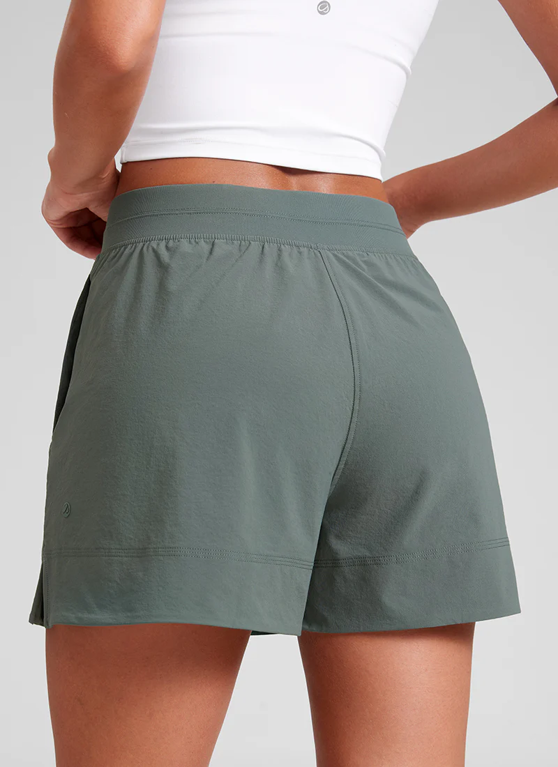 Linerless High Rise V Slit Pocket Shorts 4" - Image 4