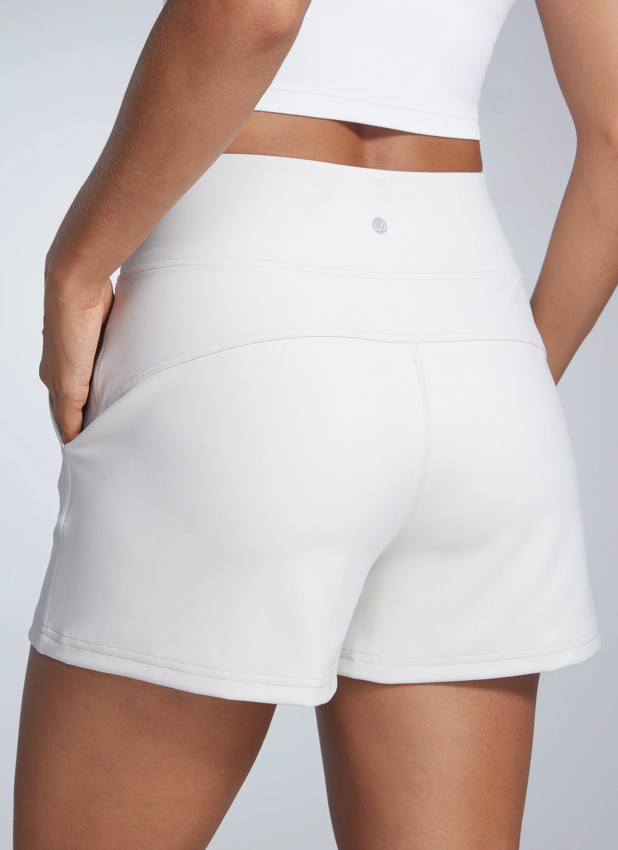 Butterbreeze High Rise Pocket Linerless Shorts - Image 10