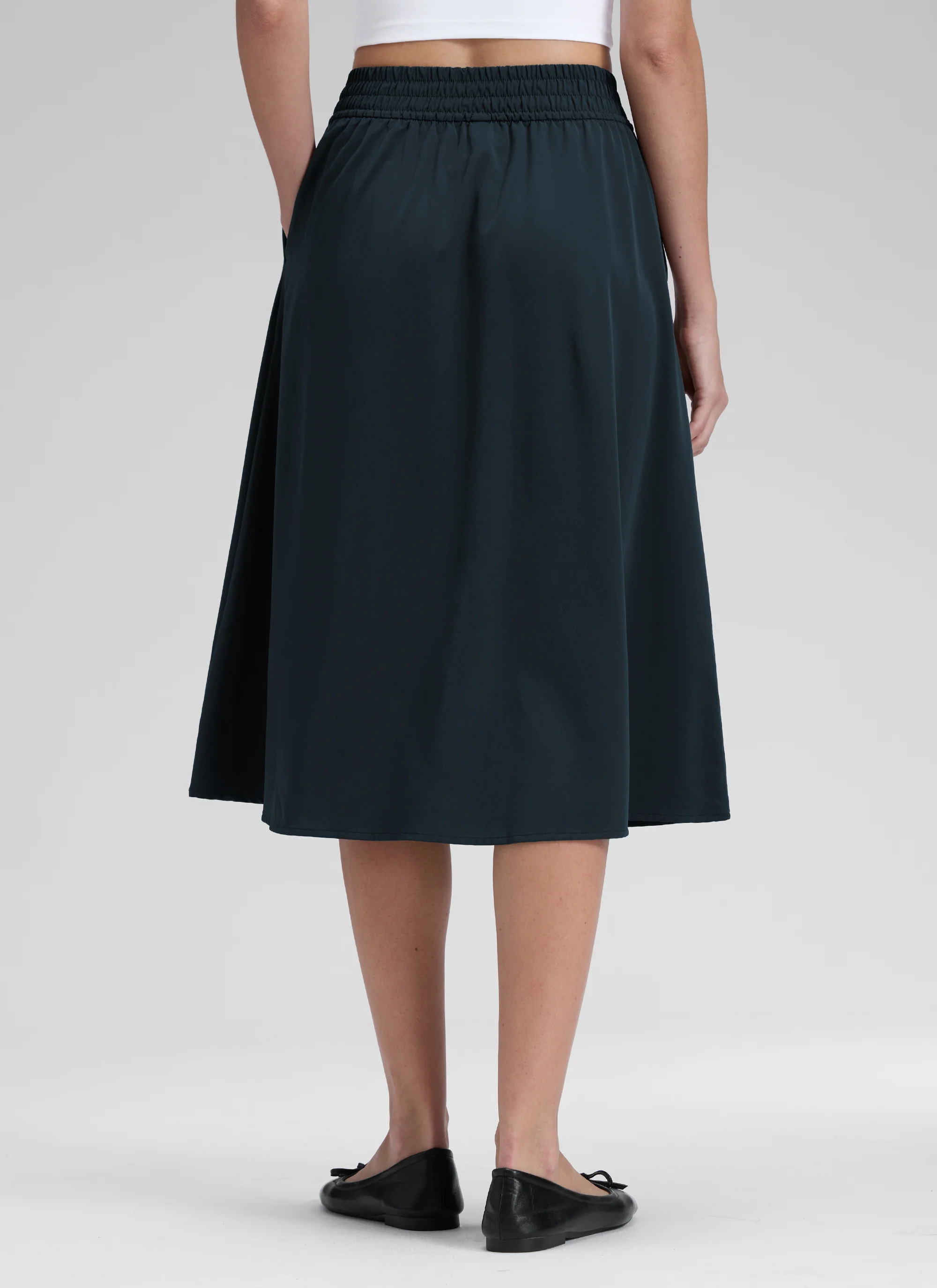 Feathery-Fit Drapey Pockets Midi Skirt - Image 12