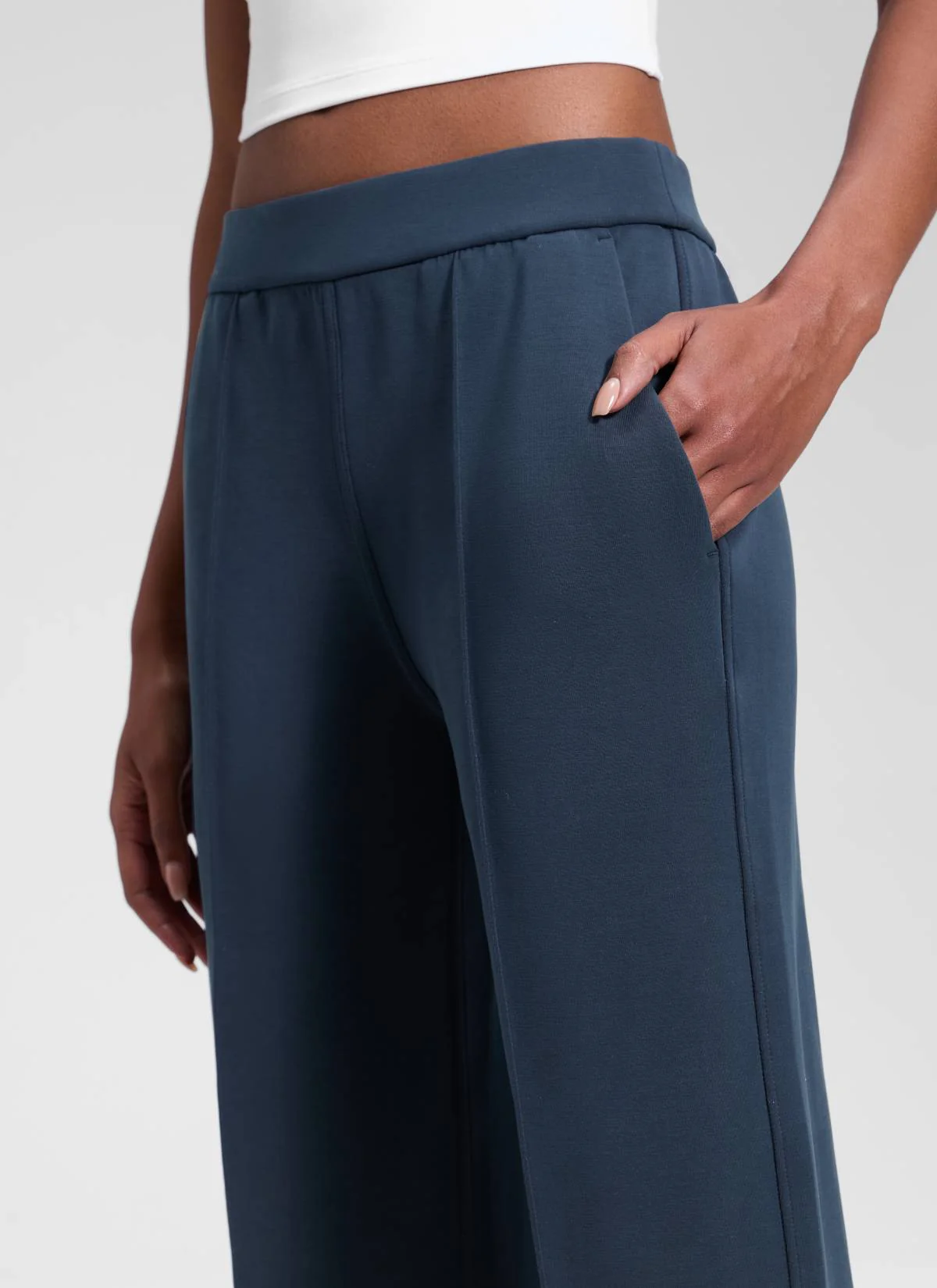 SoftAura Pintuck Straight Leg Sweatpant 30" - Image 8