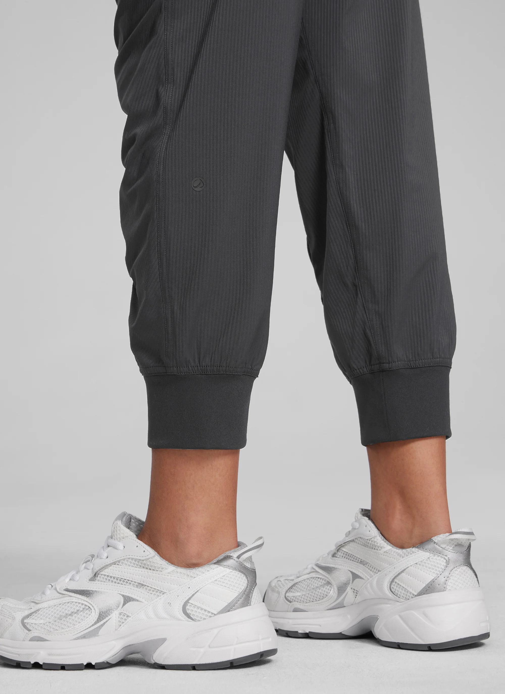 Striped Ruched Pocket Jogger 26'' - Image 13