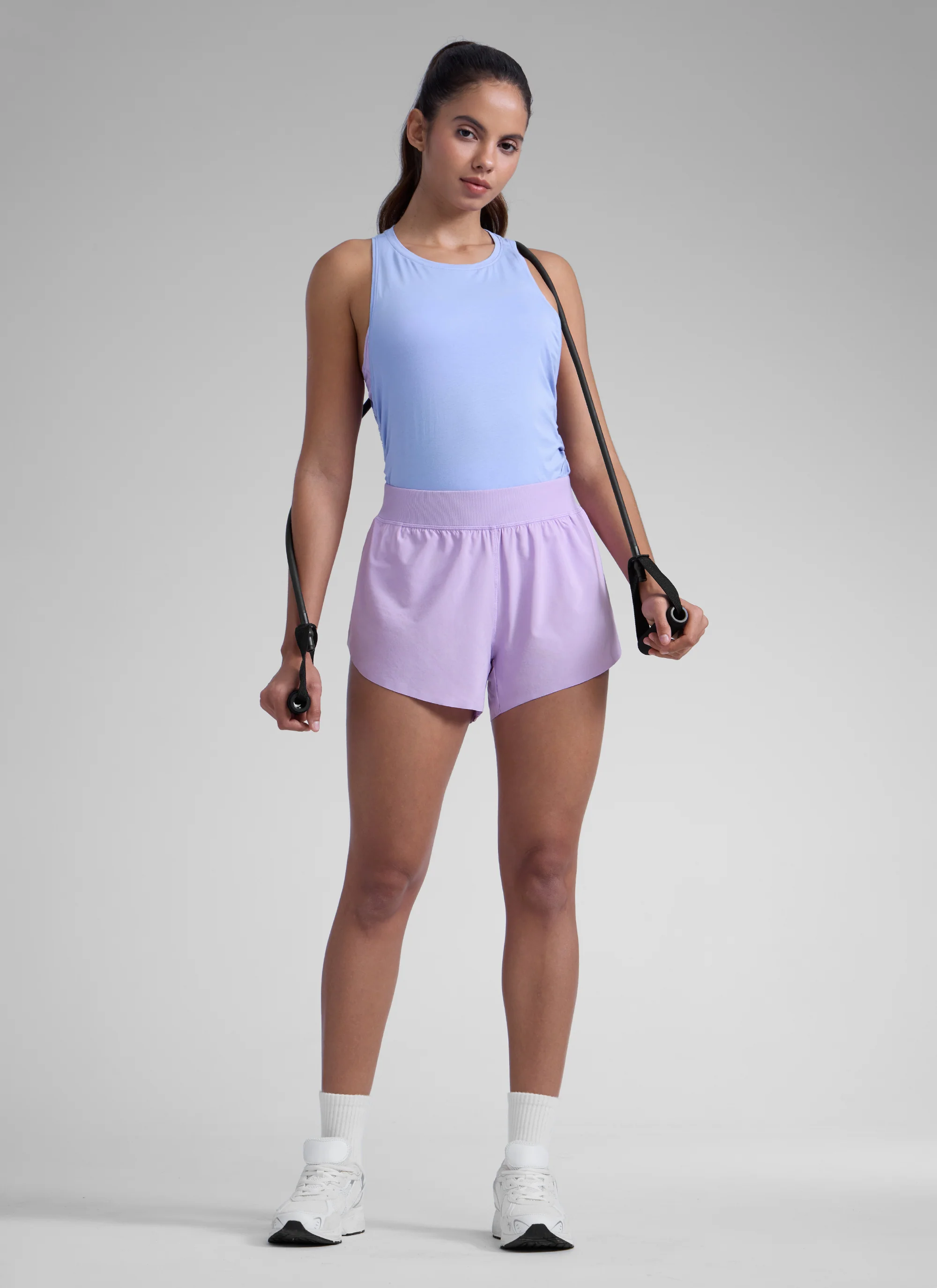 Feathery-Fit Soft Lined Mid Rise Shorts 4'' - Image 3