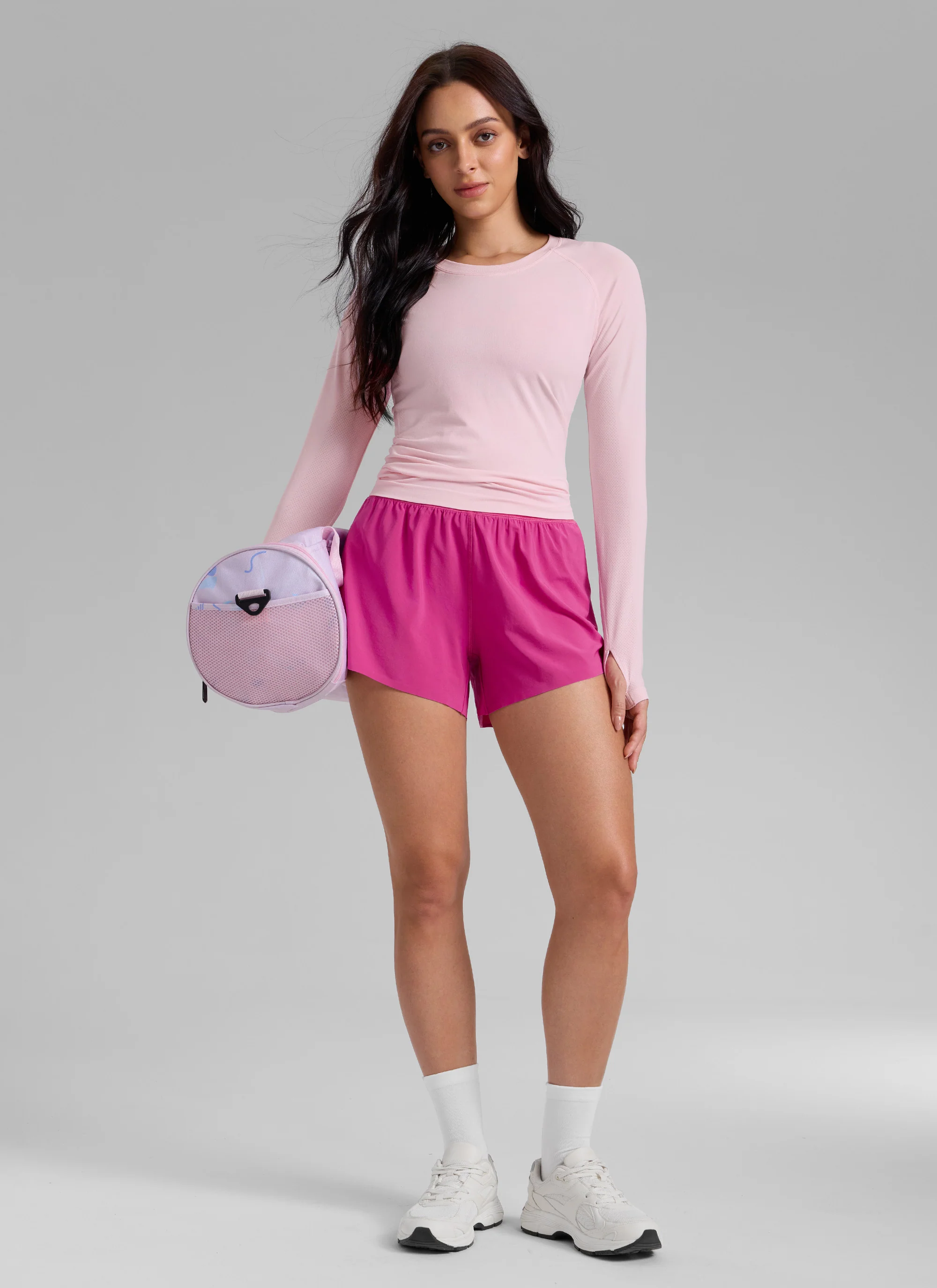 Feathery-Fit Soft Lined Mid Rise Shorts 4'' - Image 3