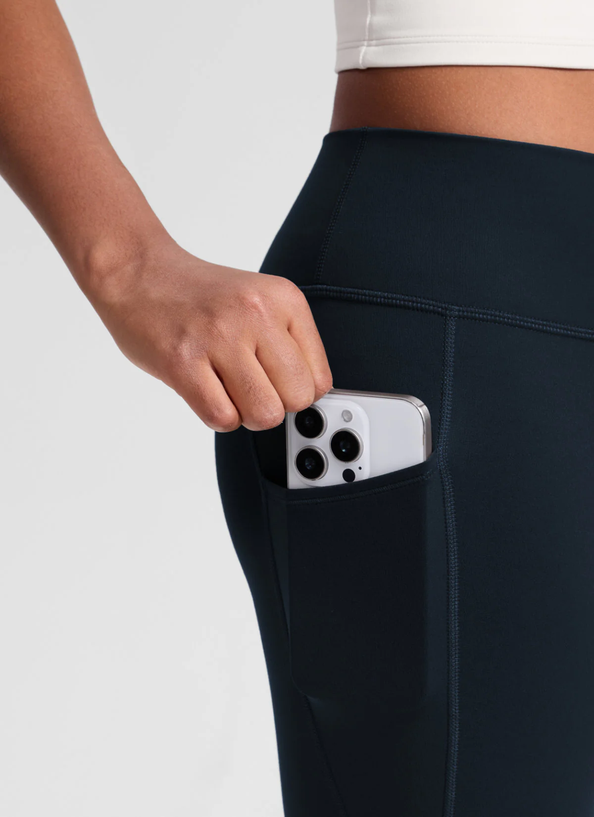 Butterluxe Girls Sports Pocketed Leggings - Image 3