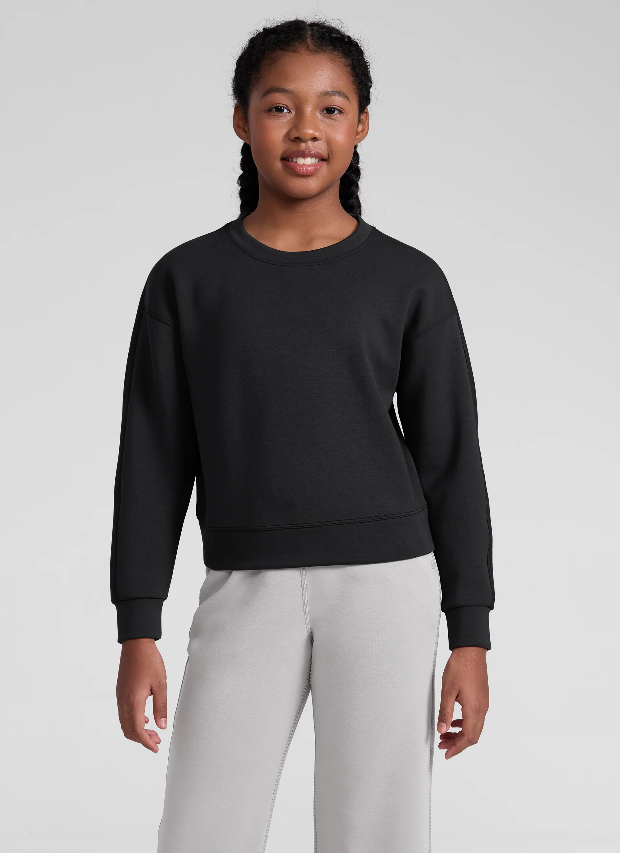 SoftAura Pullover Workout Sweatshirt - Image 7