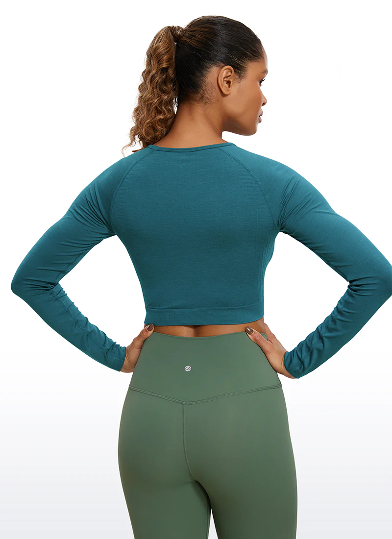 Seamless Slim Fit Cropped Long Sleeve - Image 18