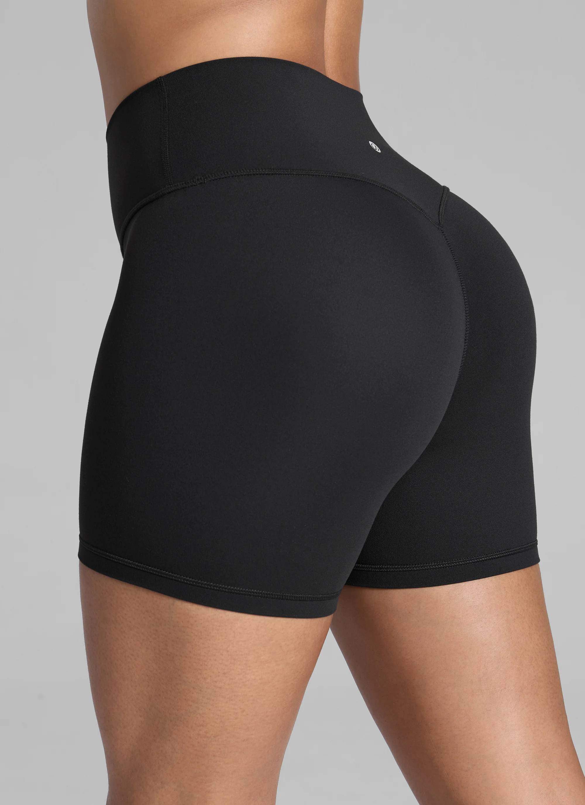 Secretsculpt High Waist Scrunch Butt Biker Shorts 4'' - No front seam - Image 5