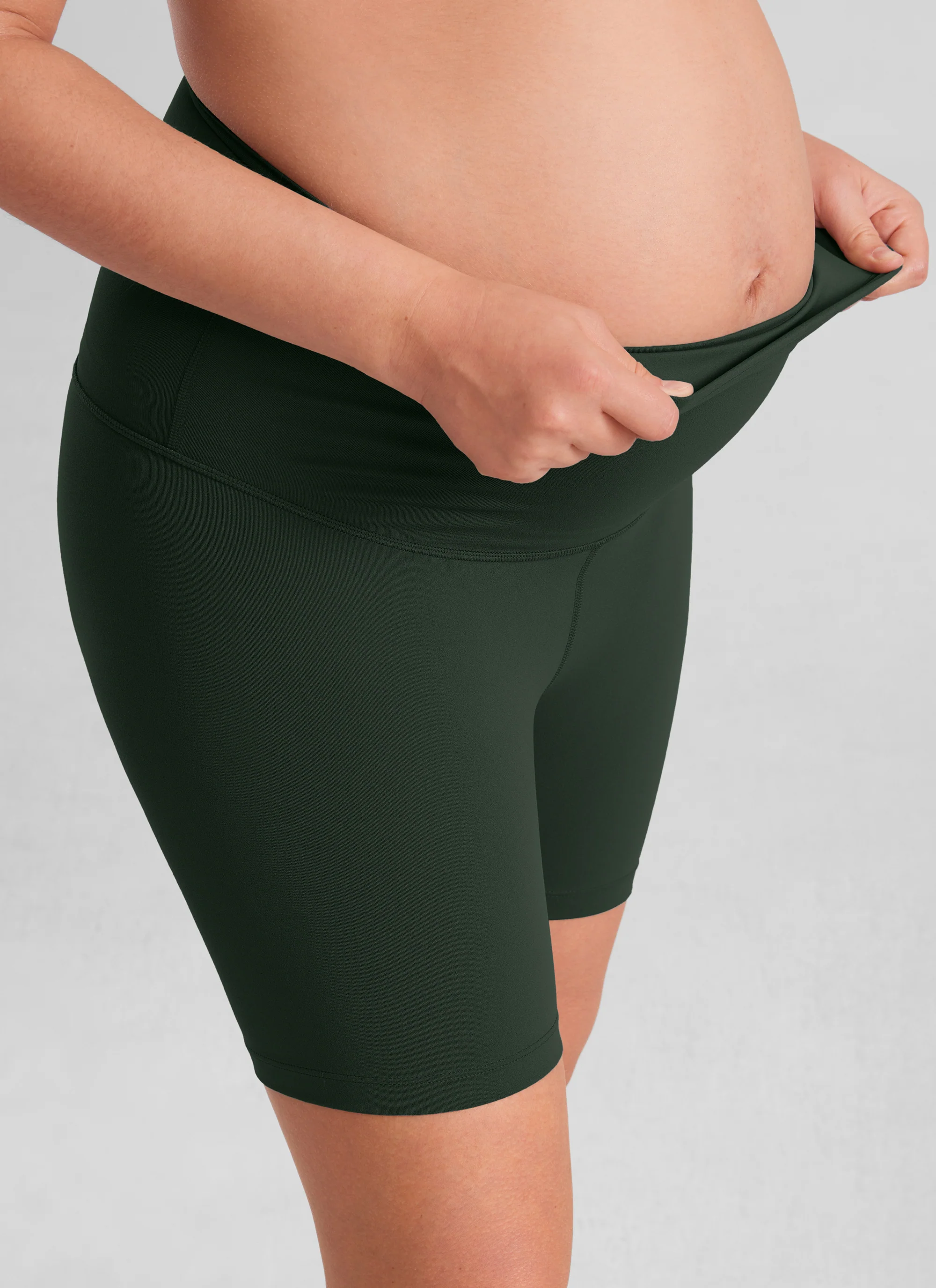 Butterluxe Maternity Origin Shorts 6'' - Image 35