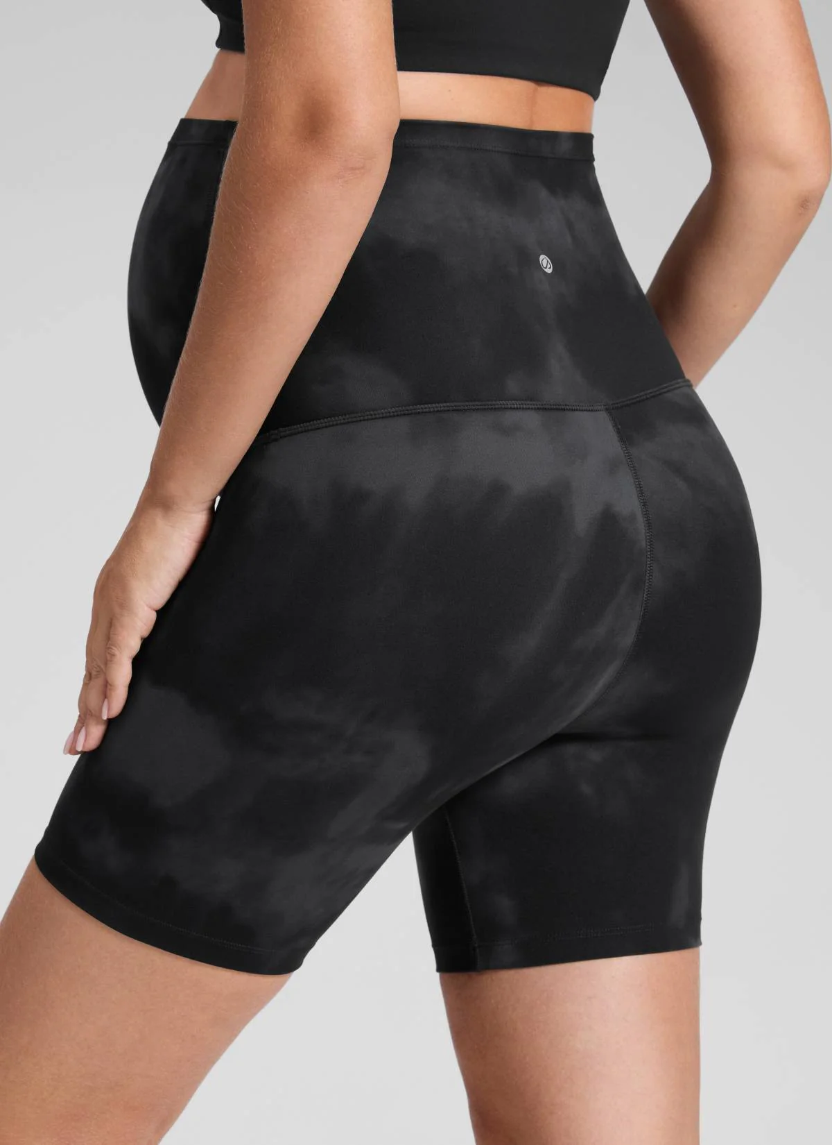 Butterluxe Maternity Origin Shorts 6'' - Image 5