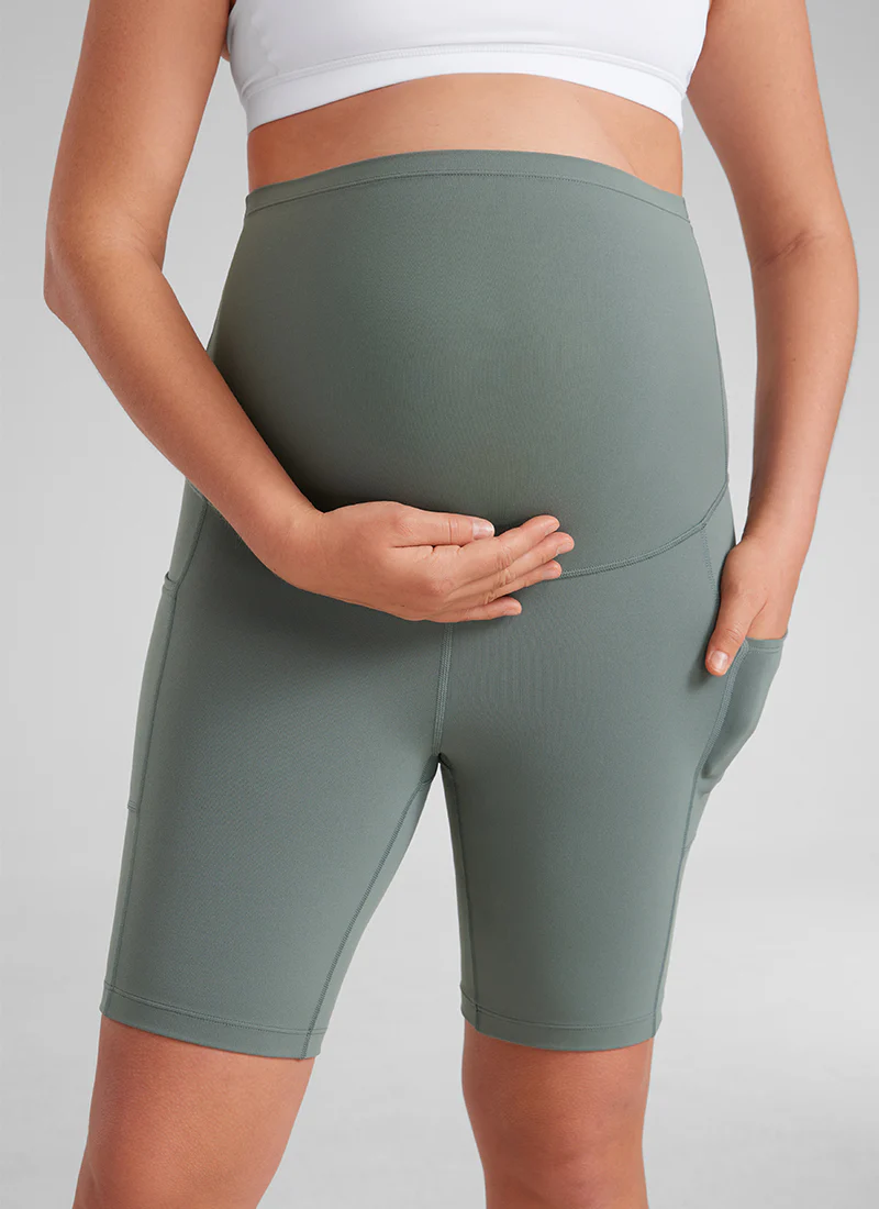 Butterluxe Maternity Pocket Shorts 8'' - Image 4