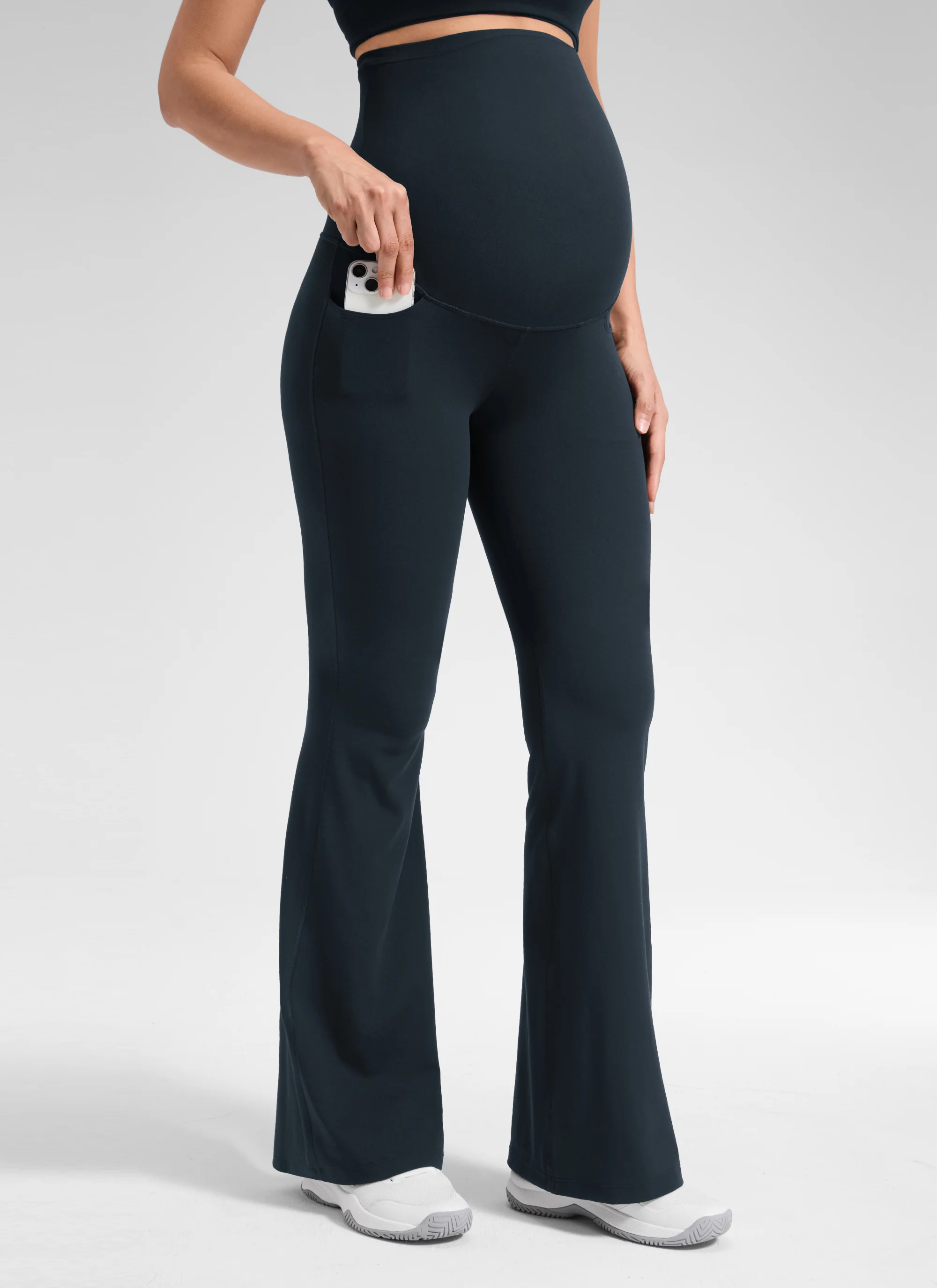 Butterluxe Maternity Flare Pocket Legging 33" - Image 12