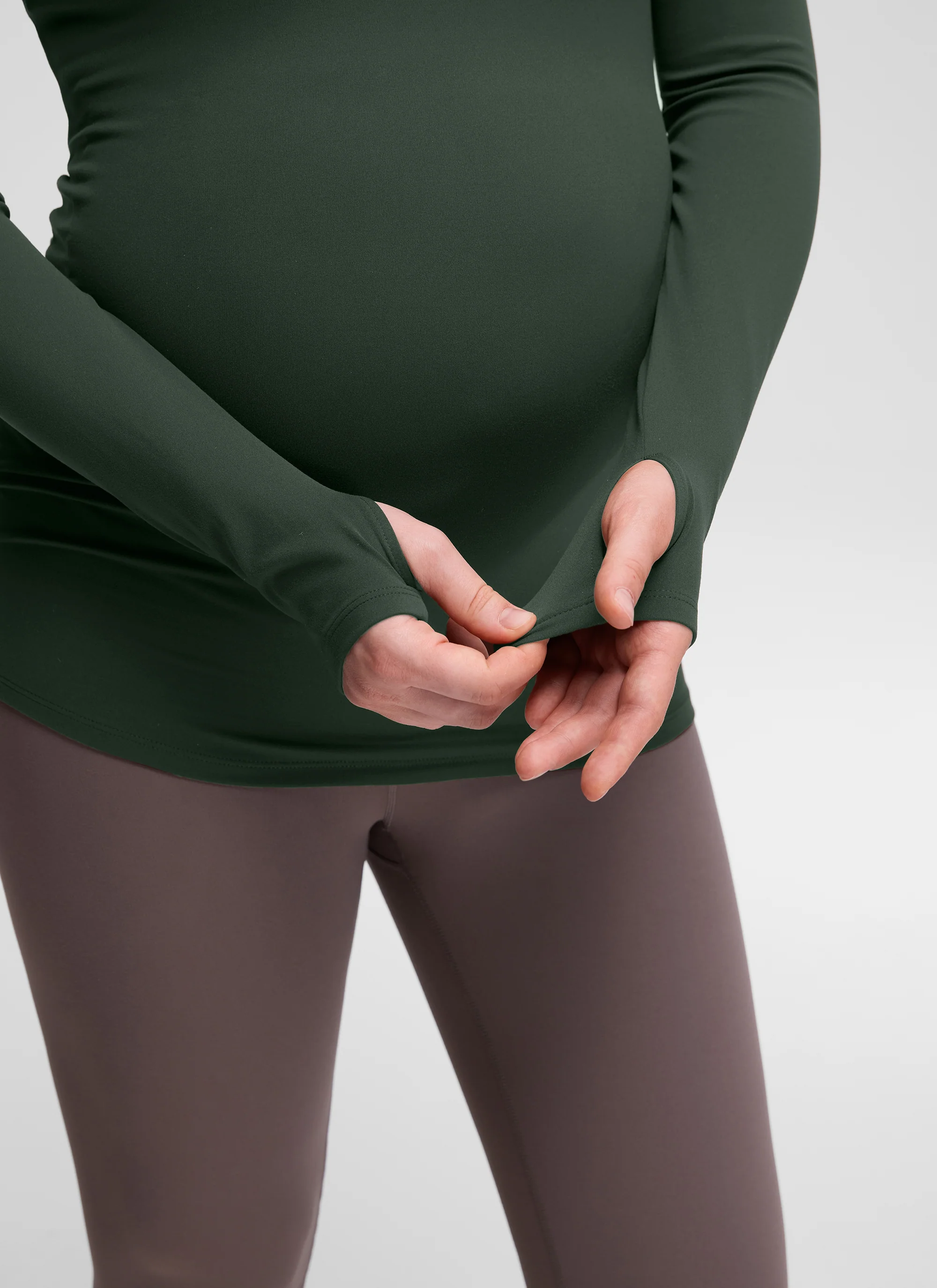 Butterluxe Maternity Crewneck Long Sleeve - Image 4