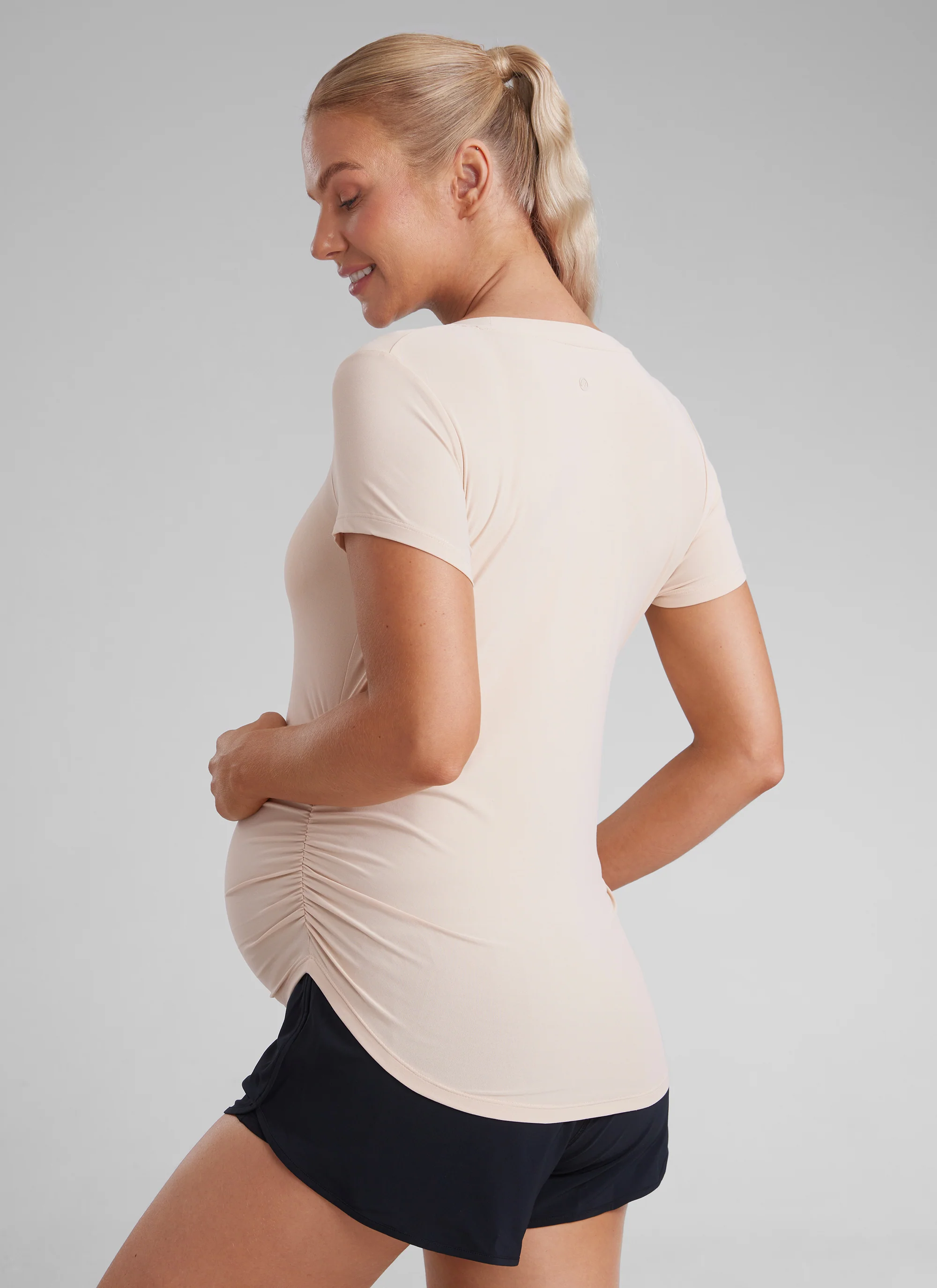 Cloudweight Maternity Ruched Short Sleeve - Image 11