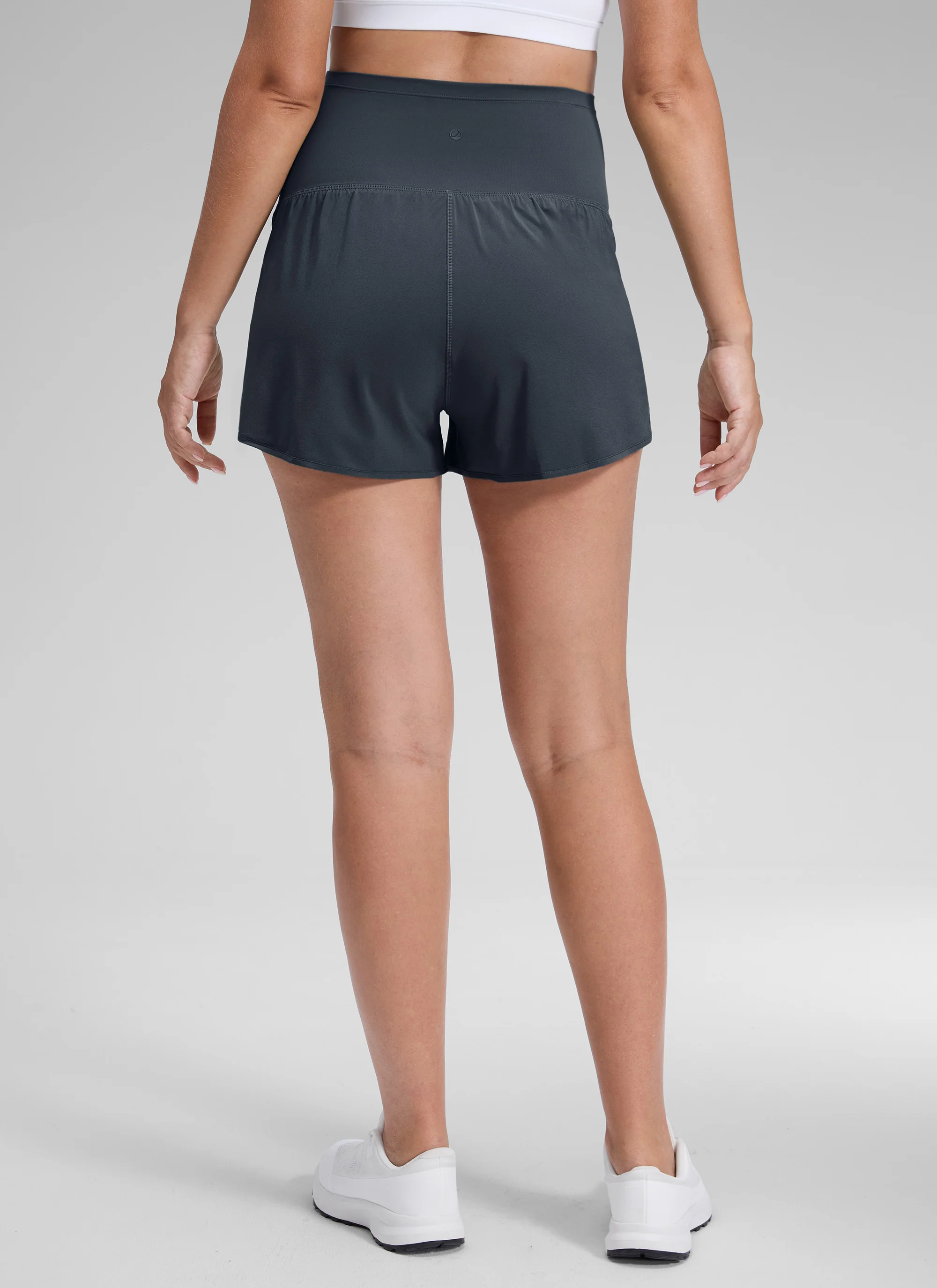 Feathery-Fit Soft 2 in 1 Maternity Shorts 3'' - Image 17