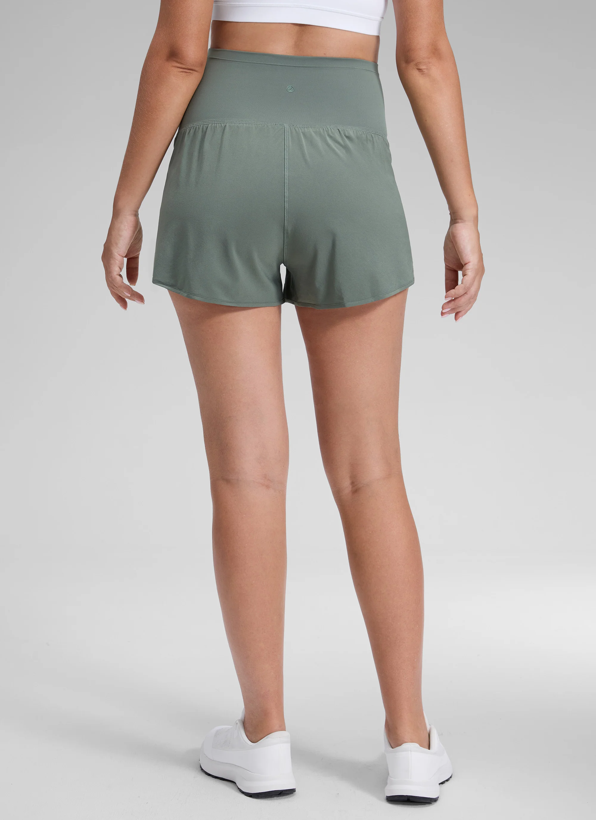 Feathery-Fit Soft 2 in 1 Maternity Shorts 3'' - Image 2