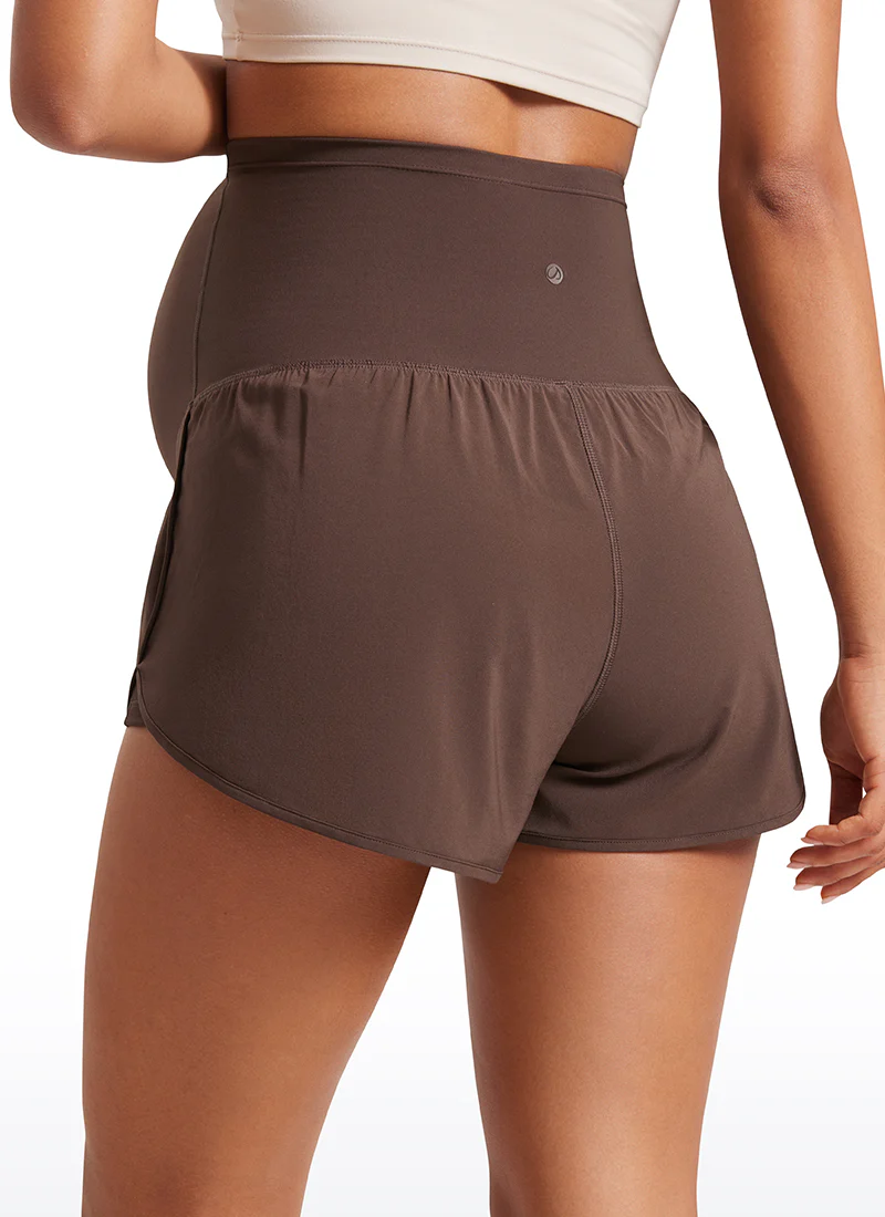 Feathery-Fit Soft 2 in 1 Maternity Shorts 3'' - Image 30